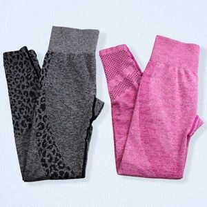 2 PINK VICTORIA’S SECRET Seamless Sport Leggings Grey Leopard & Pink Leggings